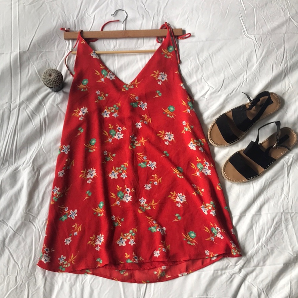 Tie dress